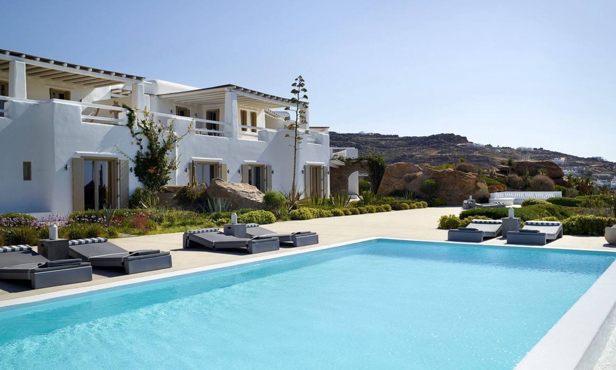 Paradise Villa | Villa Kyros I - Eight Bedroom Villa, Sleeps 16