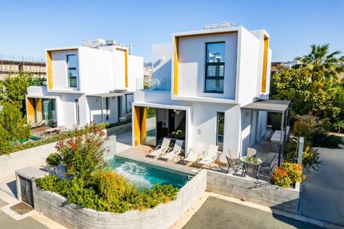 Paphos Villa | Villa Laurus 2 by Ezoria Villas