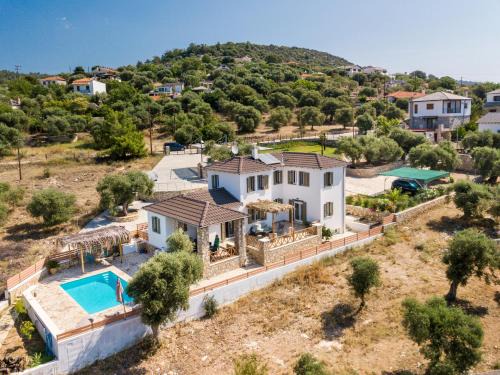 Astris Villa | Villa Luna