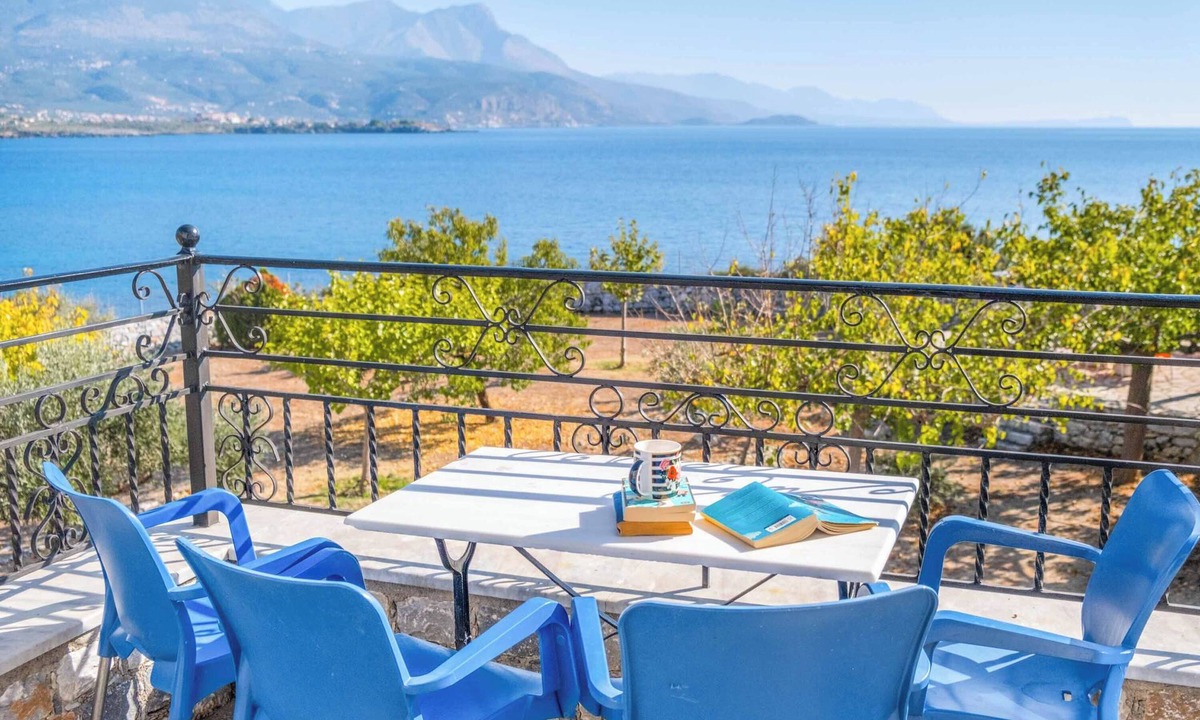 Lefktron Villa | Villa Mulberry - Three Bedroom Villa, Sleeps 6