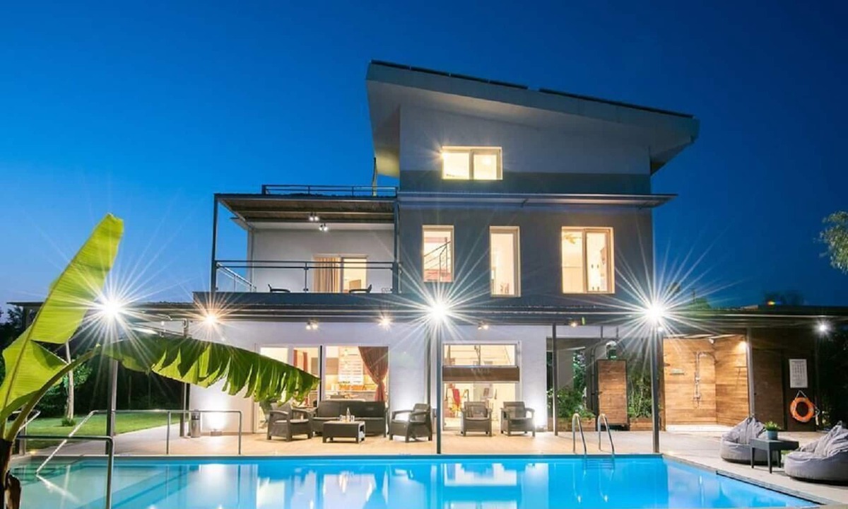 Kapeli Villa | Villa Nefeli – Enervillas | Pool & Accessibility