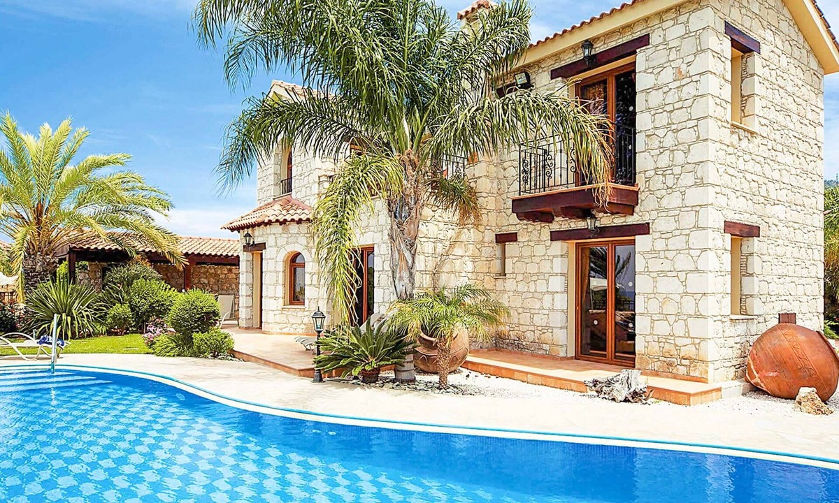 Argaka Villa | Villa Stavroulla - Four Bedroom Villa, Sleeps 8