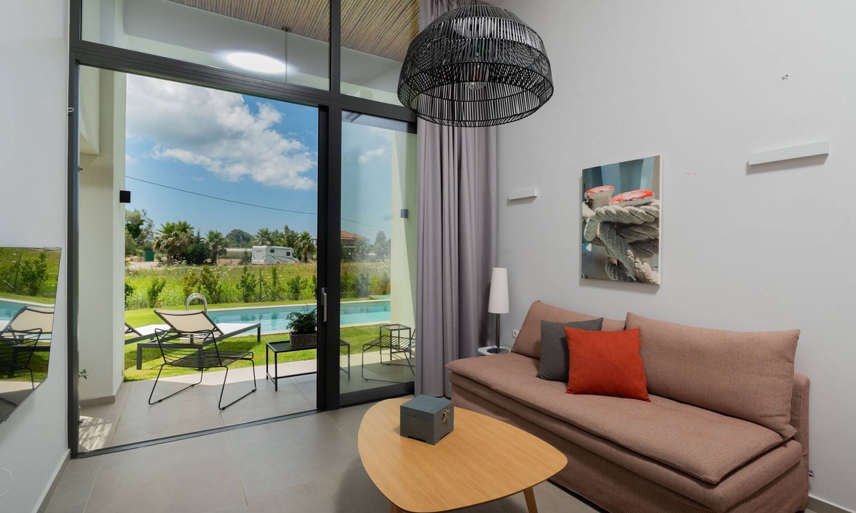 Ilida Villa | Villa Theo with Shared pool