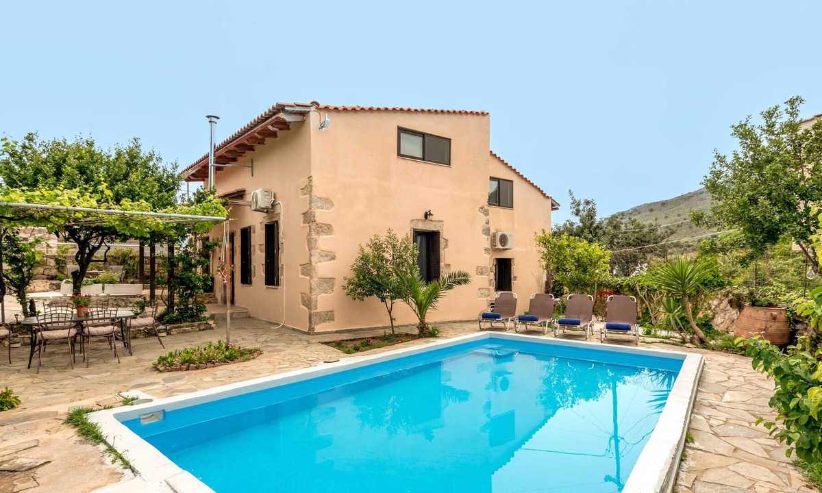 Megala Chorafia Villa | Villa Vine, Explore Cretan Nature