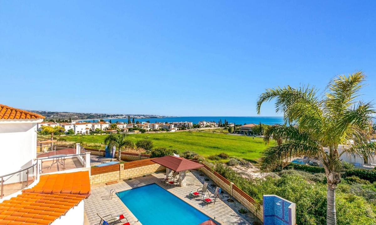 Pegeia Villa | Villa Zeus by Villa Plus