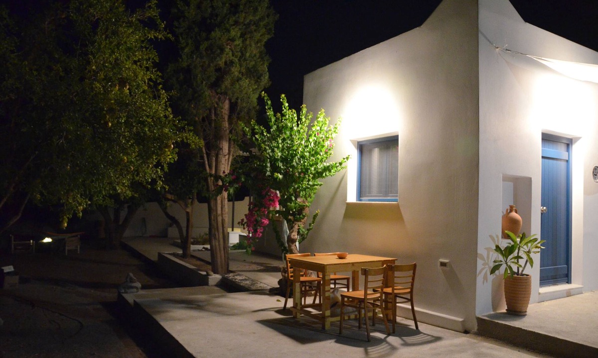 Pefkos House | Village House with Garden by the Beach