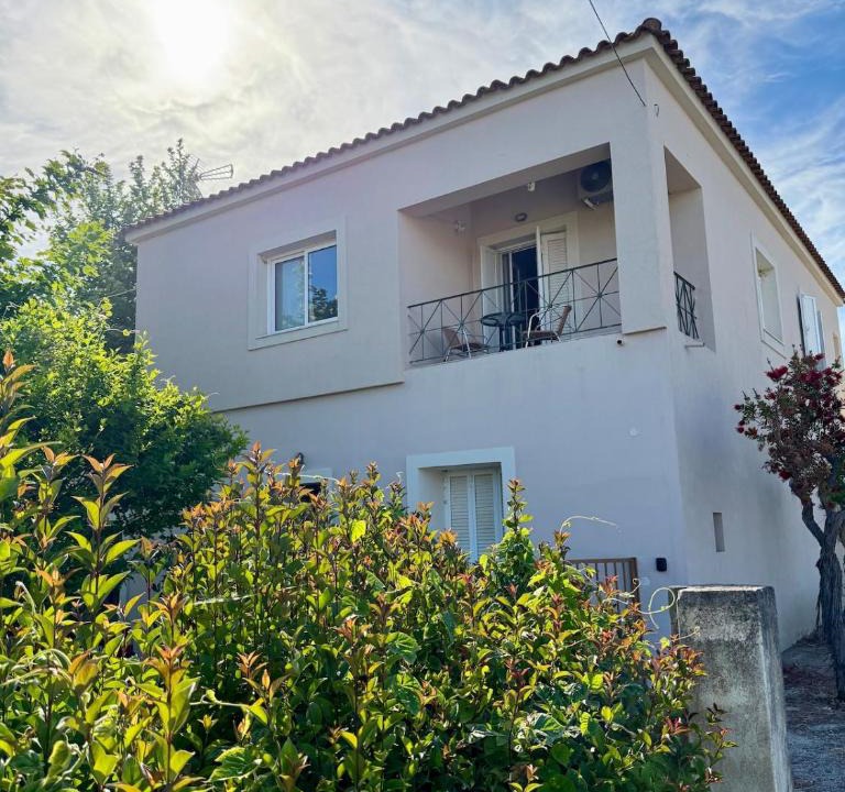Pyrgos House | Vista House-Dimitris