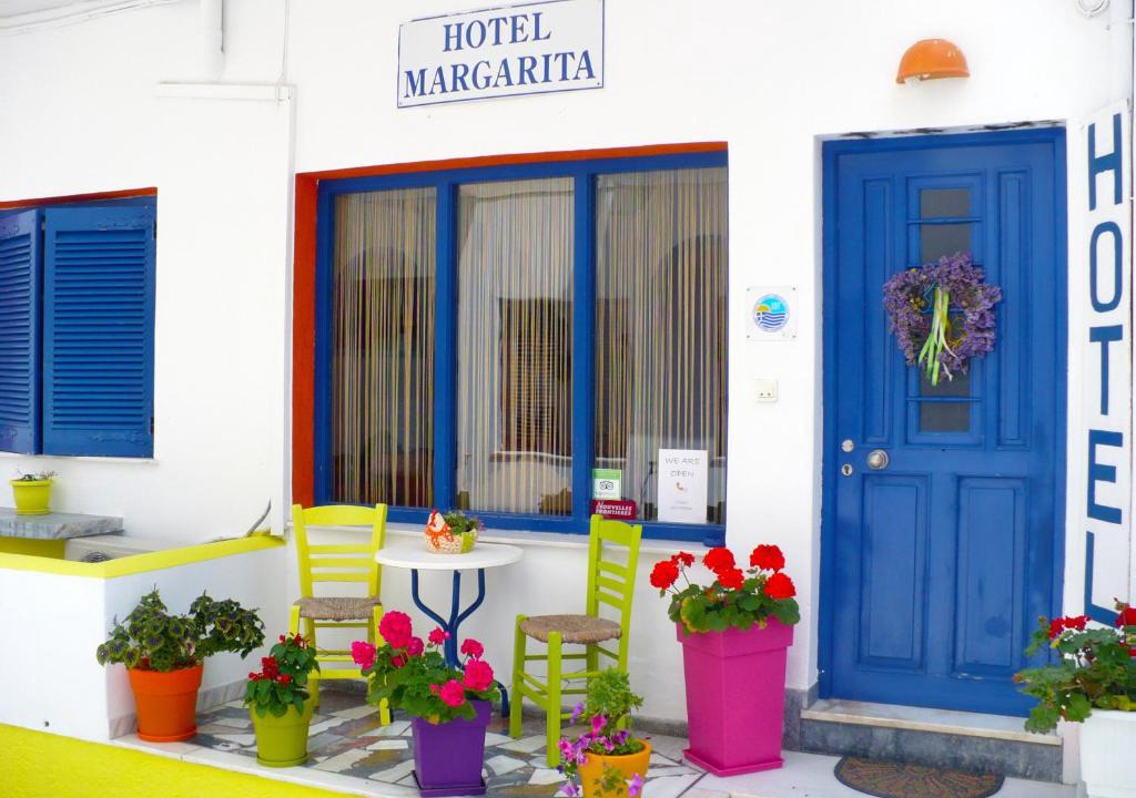 Parikia Hotel | Viva Margarita