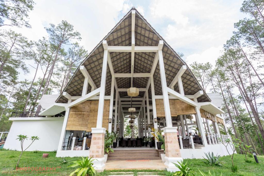 Traeng Trayueng Resort | vKirirom Pine Resort