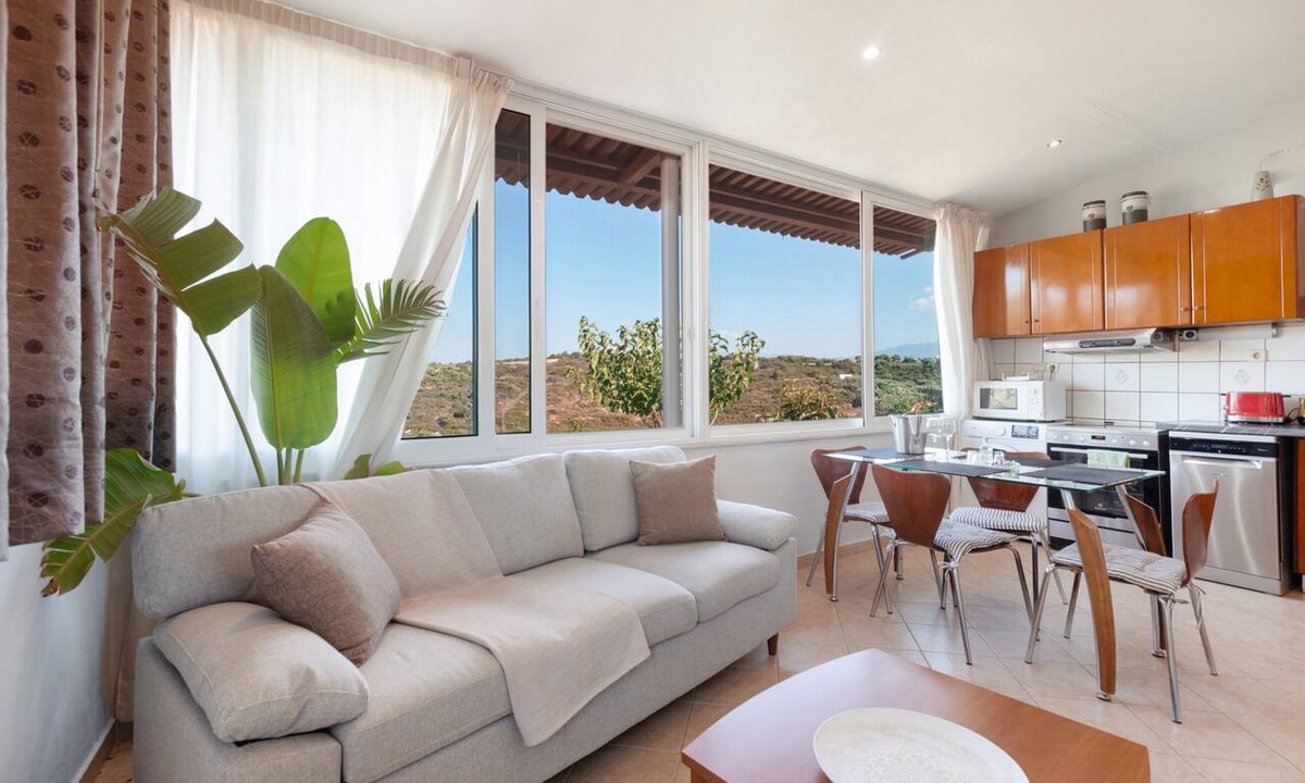 Marathi House | Voula Home Country House with Sea View, Wi-Fi, and Air Conditioning