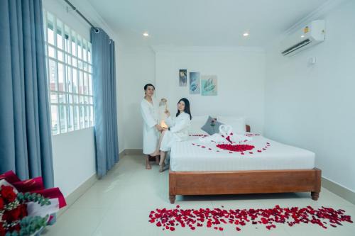 Chamkar Mon Hotel | White Corner Hotel