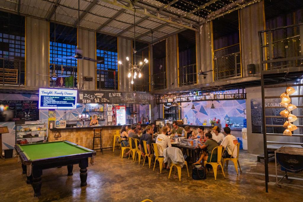 Wat Bo Area Hostel | White Rabbit Hostel