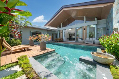 Thep Kasattri Villa | Wila villas Phuket Free Airoport Pick up from 7 days