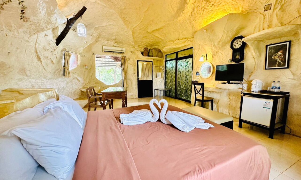 Sai Yok Hotel | Yoko River Kwai Resort