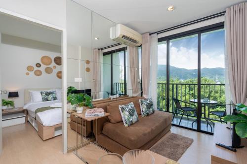 Cherngtalay Apartment | ZcapeX2 Condo near Boat Avenue & Laguna