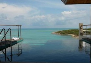 5 Bedroom Seaview Villa Tongson Bay