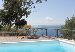 Architect-designed 4 bedroom villas with private pool