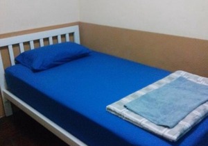 B-bed28/7 Hostel