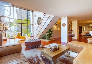 Benviar Tonson Residence