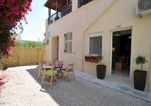 charming 2 bedrooms, 2 bathrooms close to city center