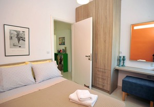 charming 2 bedrooms, 2 bathrooms close to city center