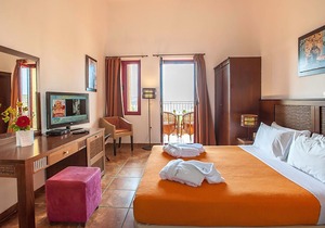 Deluxe Double Room / Varos Village Boutique Hotel