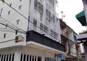 Diff Hostel