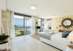 Elias Seafront, Luxurious 4bedroom villa with ...