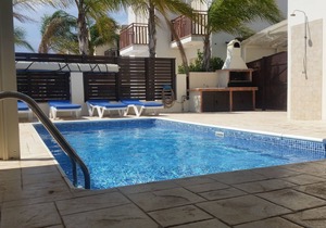 Excellent villa for families only 3 minutes to the beach