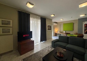 Green Apartment near Marousi Hospitals & OAKA, by PromosHomes