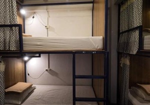 I-Sleep Silom Hostel