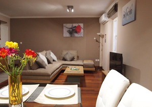 Ideally Situated Corfu Old Town Apartment