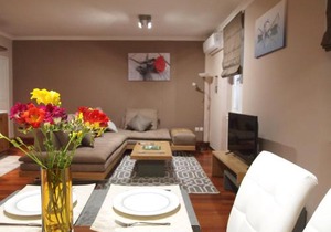 Ideally Situated Corfu Old Town Apartment