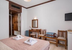 Lena Beach Hotel