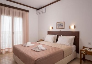 Lena Beach Hotel
