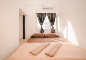 Liberta Hostel