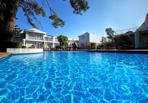Loriet Hotel