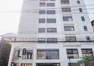 Loyy Hotel