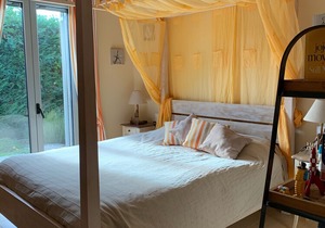 Luxury and charming villa with private swimming pool