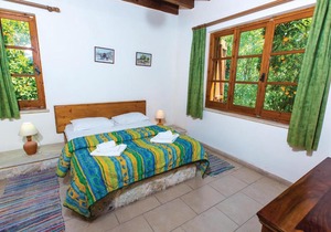 Nice home in Miliou Paphos with 2 Bedrooms, Outdoor swimming pool and Swimming pool in Miliou
