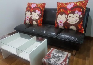 Private and Comfort room, 5 mins MRT Skytrain,WiFi