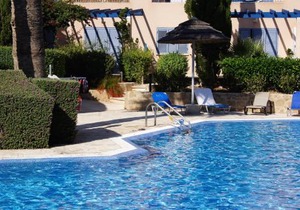 Regina Gardens Lovely Apartment in Paphos