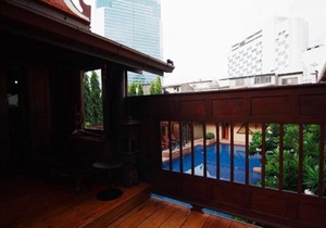 Rose Hotel