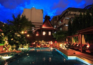 Rose Hotel