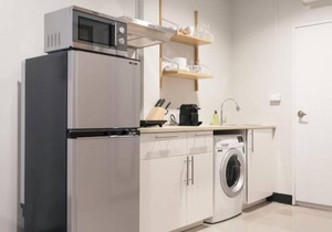 S2 Silom Large room 4-6 guests Full kitchen WIFI