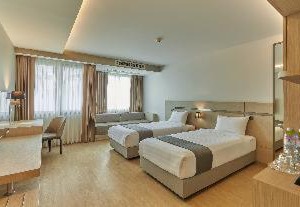 Samyan Serene Hotel