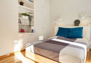 Spacious elegant 3 bedroom apartment in the heart of Athens