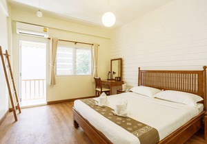 Tini Kati Hostel