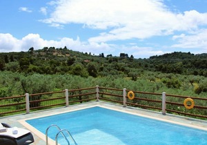 Tranquility in the middle of Skopelos island