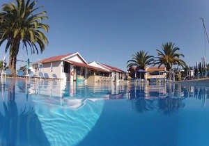 Tria Adelphia | Arillas | Room 15